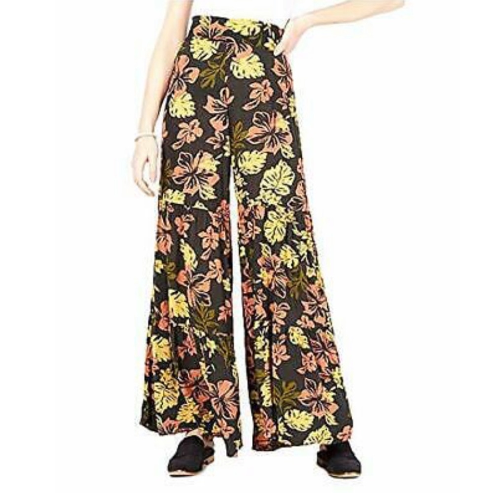 CHICOS Linen Floral Pants